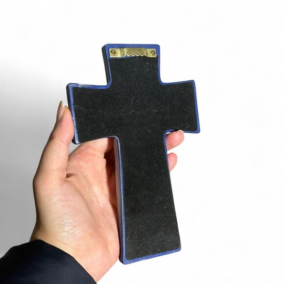 Vintage Shelly Rasche by Roman Inc. Ceramic Cross "Sisters Share Their Hearts" - Picture 5 of 5